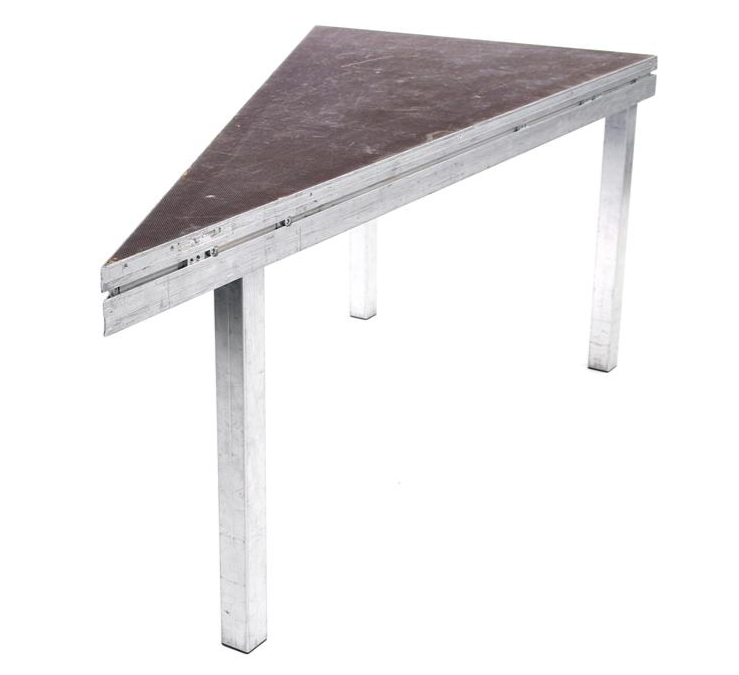 Podiumhoek 100x100x144cm hoogte 60cm (ongeplaatst)